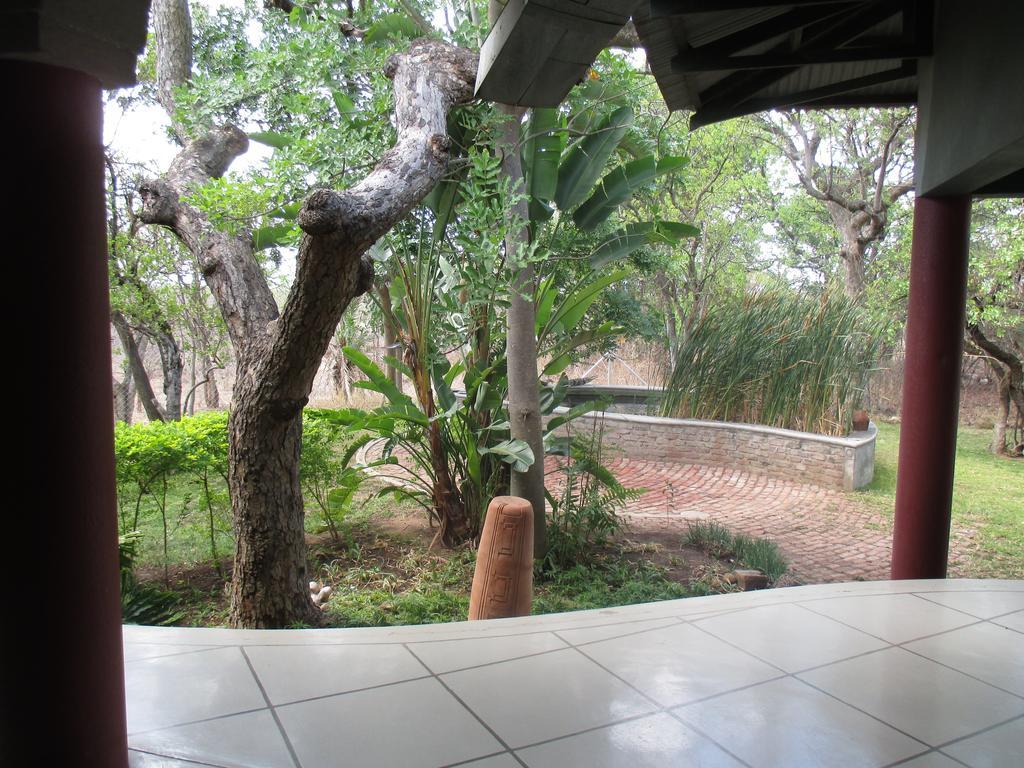Tingala Lodge - Bed In The Bush Phalaborwa Exterior foto
