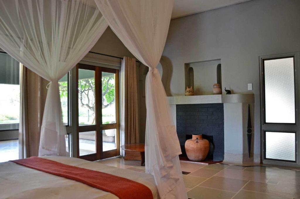 Tingala Lodge - Bed In The Bush Phalaborwa Quarto foto